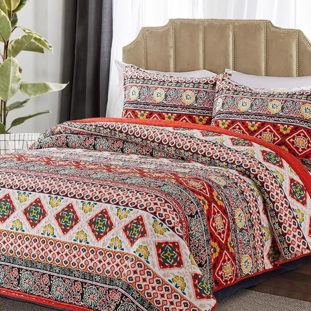 Colourful Queen Size Damask Woven Quilt Bedspread Blanket & Pillows